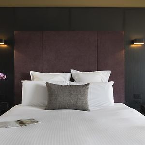 Deluxe Zimmer mit Kingsize-Bett